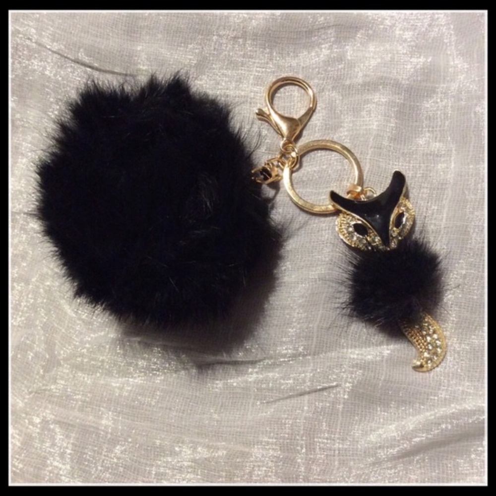 🍒FOX KEYCHAIN BLING FUR BALL CAT DIAMOND BETSEY - Picture 4 of 7